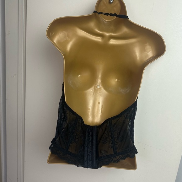 Killstar Black Cardinal Sins Gothic Lace Up Velvet High Neck Bralette NWOT XL - Picture 11 of 16